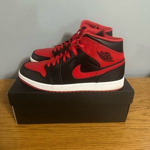 Jordan 1 Mid Alternate Bred - Size 11.5